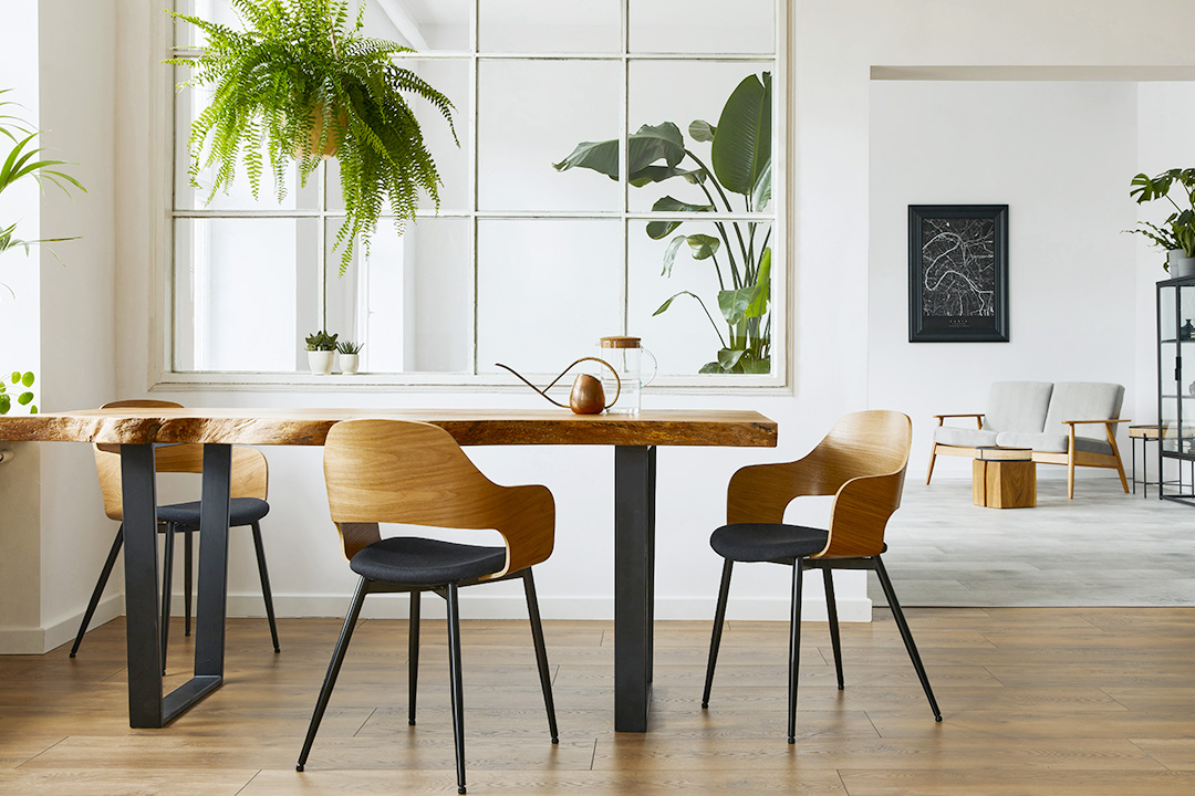 Il tavolo da pranzo e le sedie: un viaggio tra forme, colori e materiali -  VogueXperience