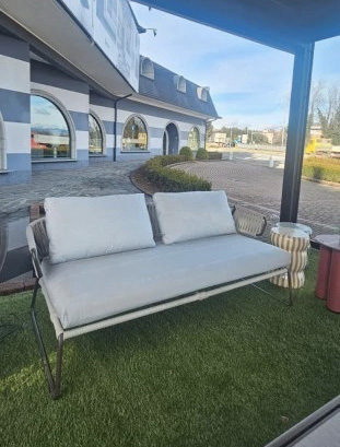 voguexperience_gruppo-divano-e-sedute-outdoor-scab-design-3